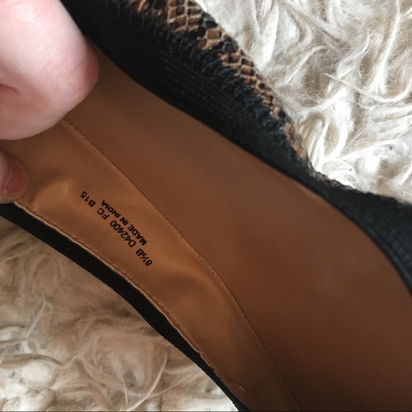 Cole Haan stretchy snakeskin black toe flats - Picture 5 of 5